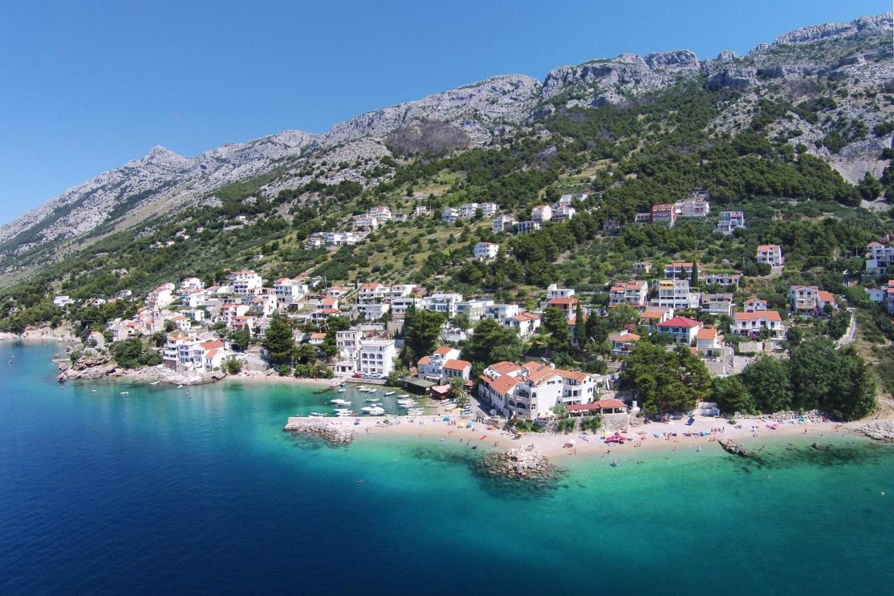 Apartments With A Parking Space Pisak, Omis - 1009 Luaran gambar