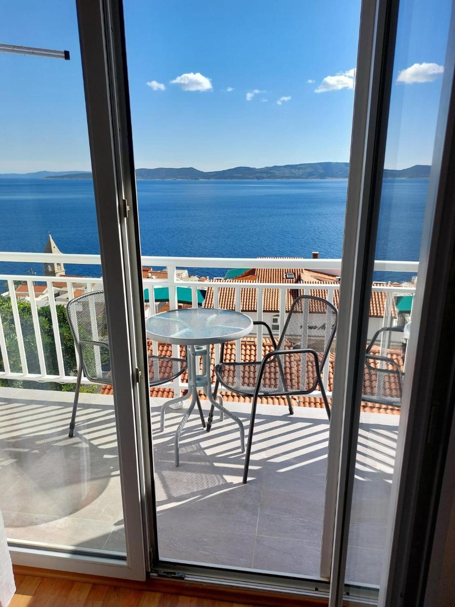 Apartments With A Parking Space Pisak, Omis - 1009 Luaran gambar