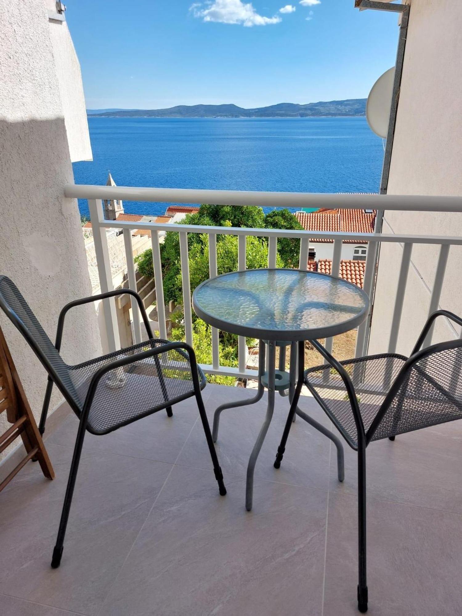Apartments With A Parking Space Pisak, Omis - 1009 Luaran gambar